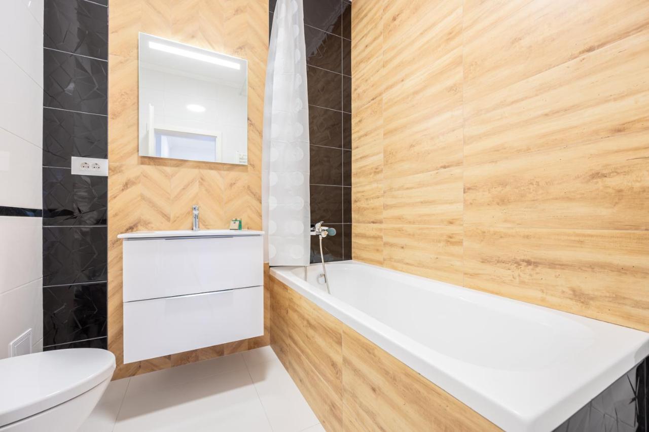 Brioni Flat Appartement Oradea Buitenkant foto