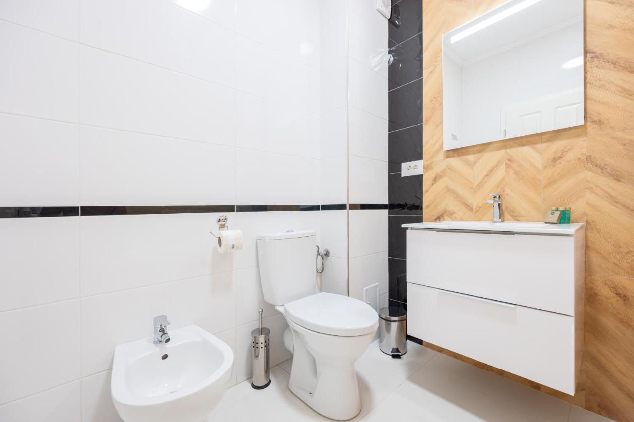 Brioni Flat Appartement Oradea Buitenkant foto