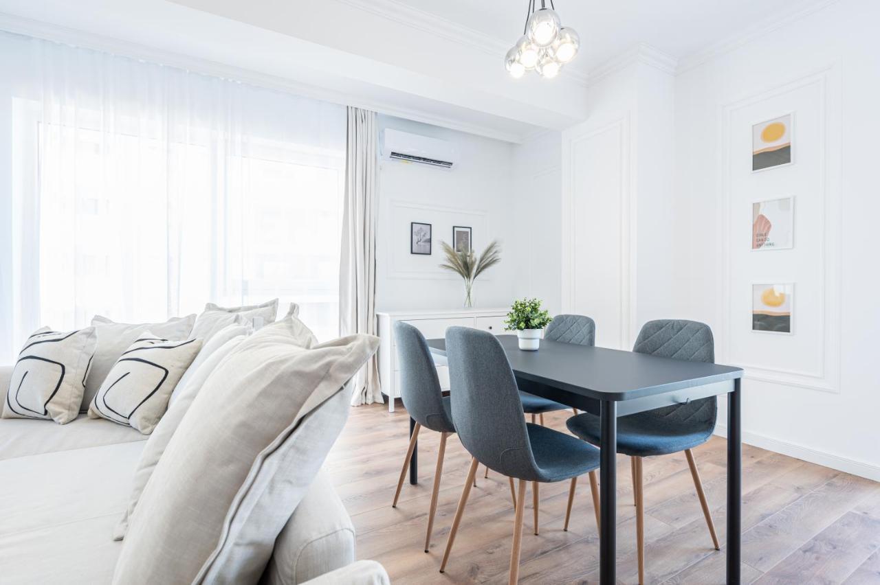 Brioni Flat Appartement Oradea Buitenkant foto