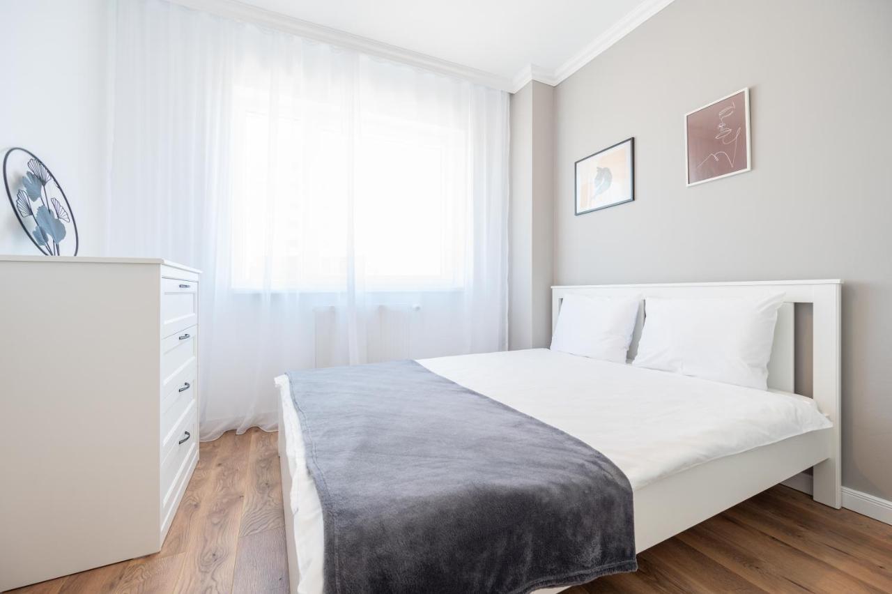 Brioni Flat Appartement Oradea Buitenkant foto