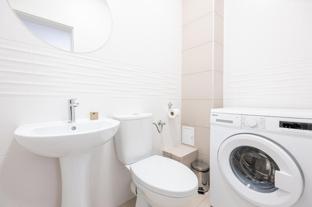 Brioni Flat Appartement Oradea Buitenkant foto